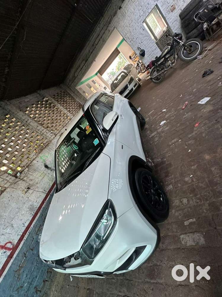 Maruti Brezza Zxi Diesel 2018
