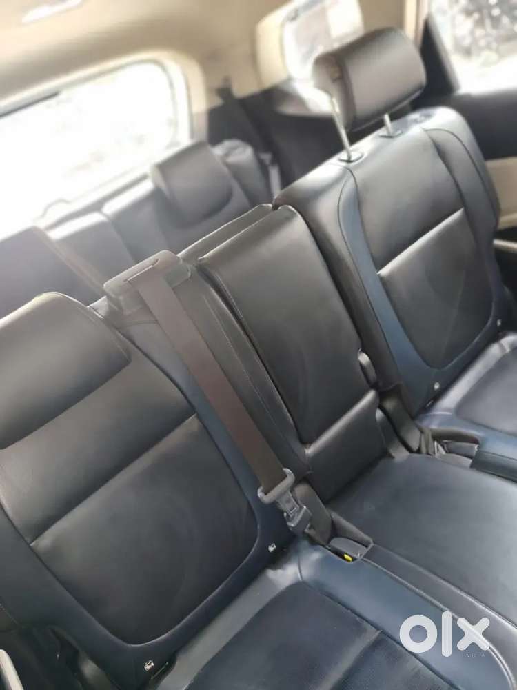 Kia Carens 2023 Model Imt