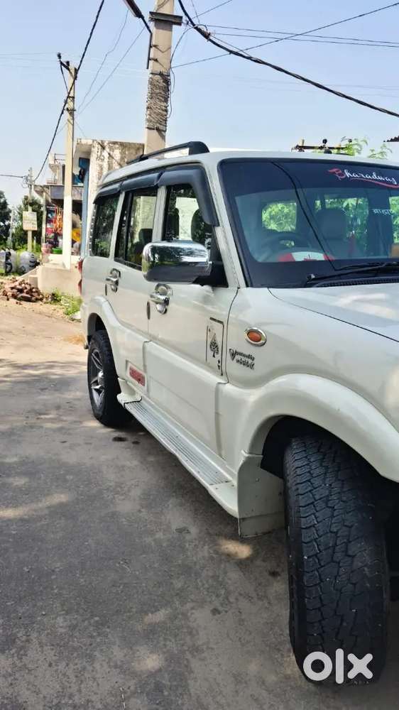 Mahindra Scorpio 2013 Diesel Manual