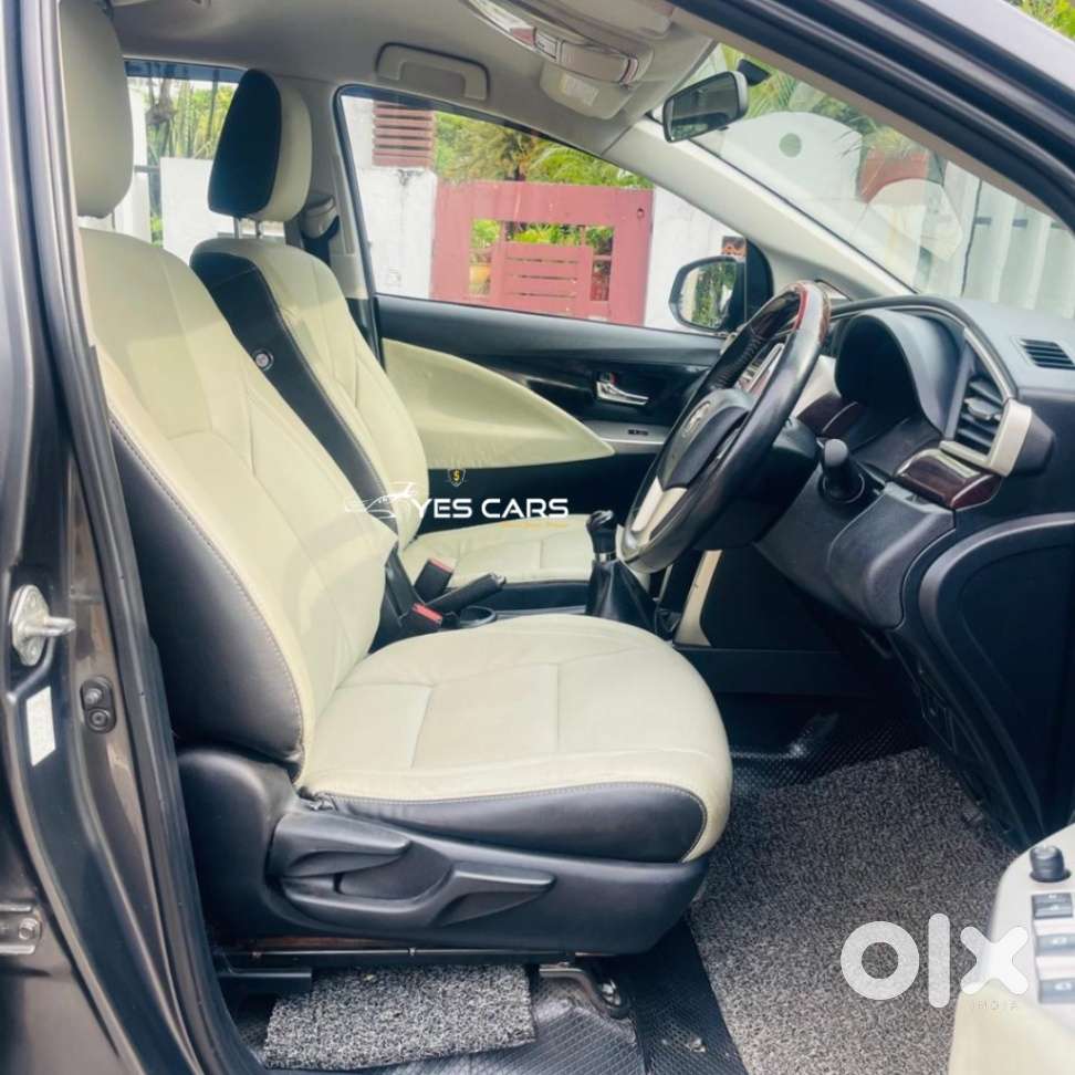Toyota Innova Crysta 2.4 V, 2017, Diesel
