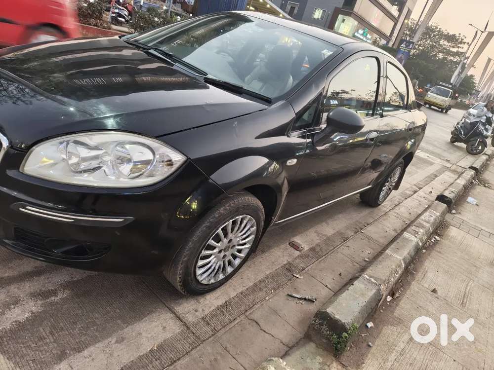 Fiat Linea 2010 Petrol 85000 Km Driven