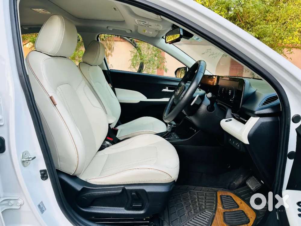 Hyundai Verna 1.5 Sx (o) Vtvt, 2023, Petrol