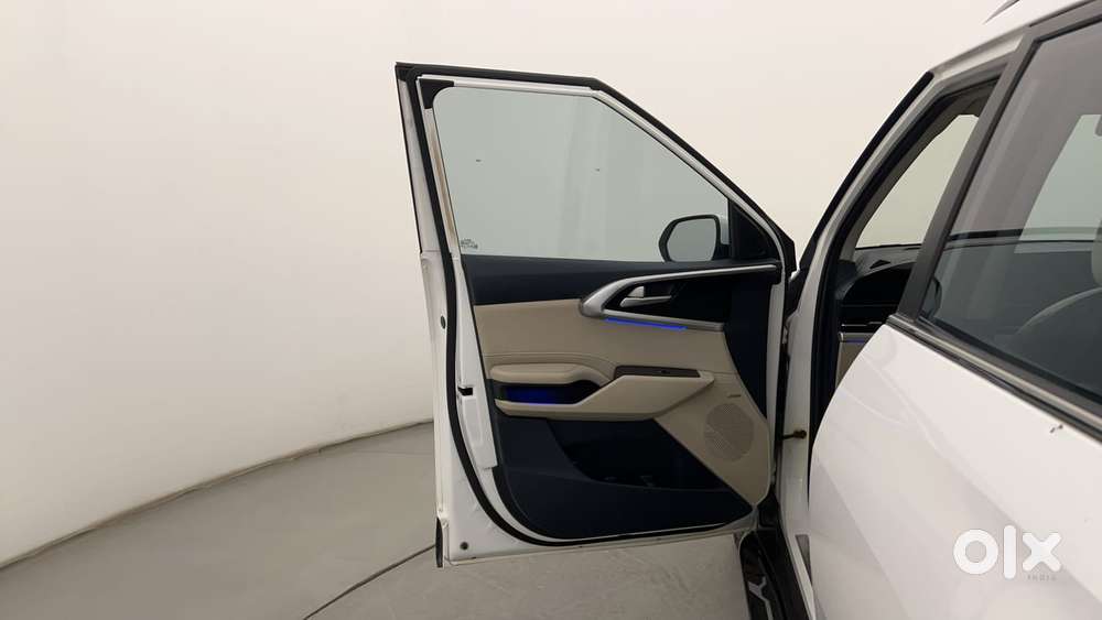 Kia Carens 1.5 Luxury Plus Diesel At 7 Str, 2022, Diesel