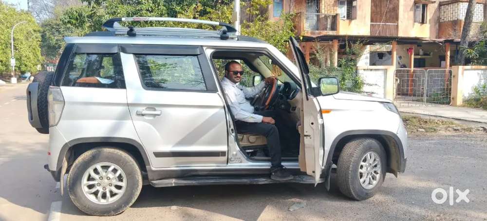 Mahindra Tuv 300,t-10,2021reg