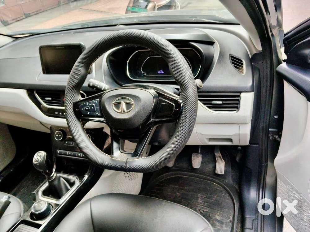 Tata Nexon 1.2 Revotron Xz Plus Dual Tone, 2022, Petrol