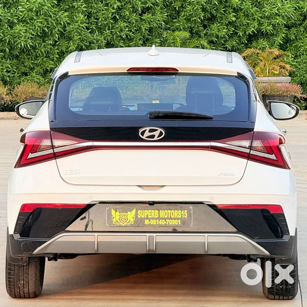 Hyundai New I20 1.2 Asta (o) Ivt, 2023, Petrol
