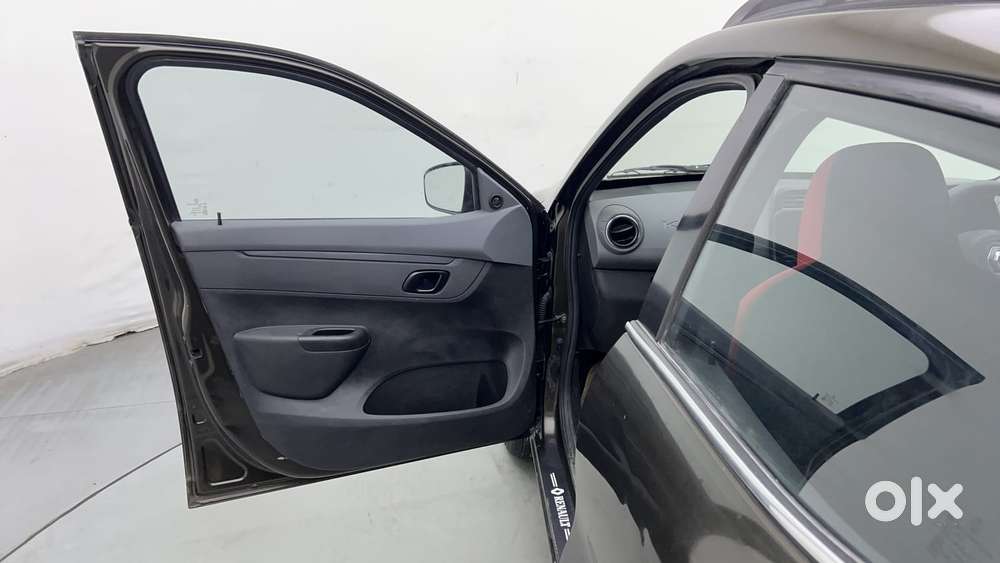 Renault Kwid 2019-ongoing 1.0 Rxt (o), 2020, Petrol