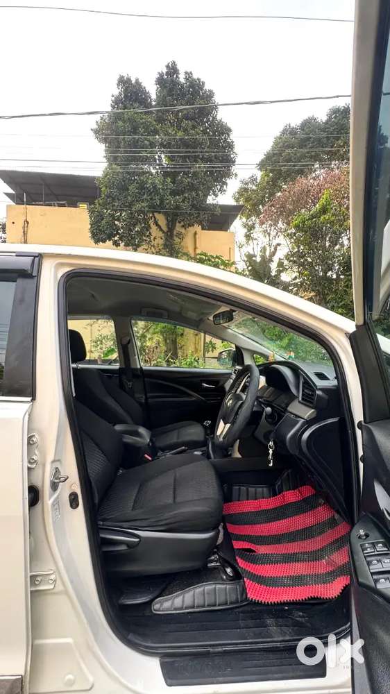 Toyota Innova Crysta 2017 Diesel Manual
