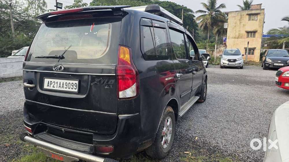 Mahindra Xylo, 2009