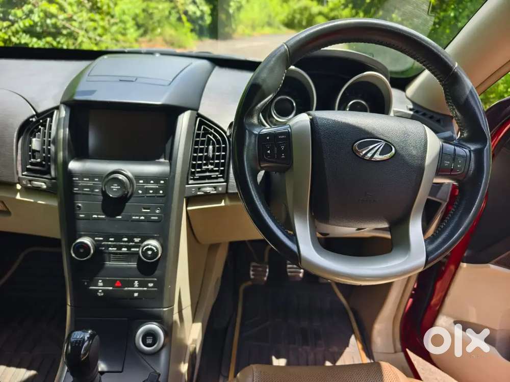 Mahindra Xuv500 2.2 W10 2016 Awd