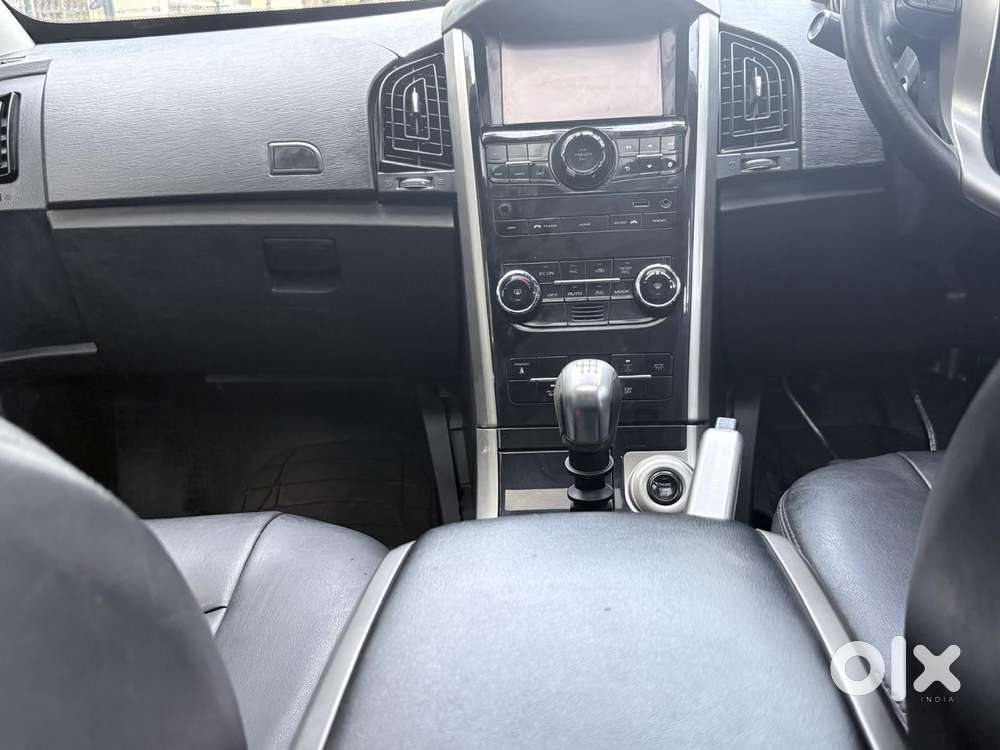 Mahindra Xuv500 W9, 2019, Diesel