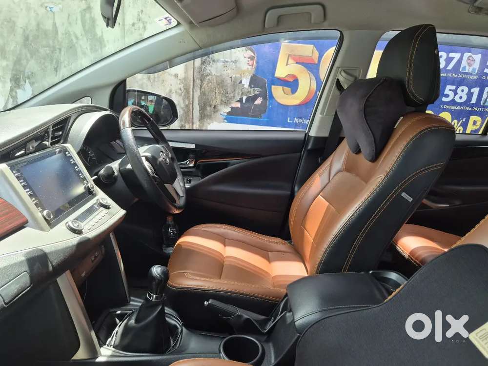 Toyota Innova Crysta 2.4v 2024