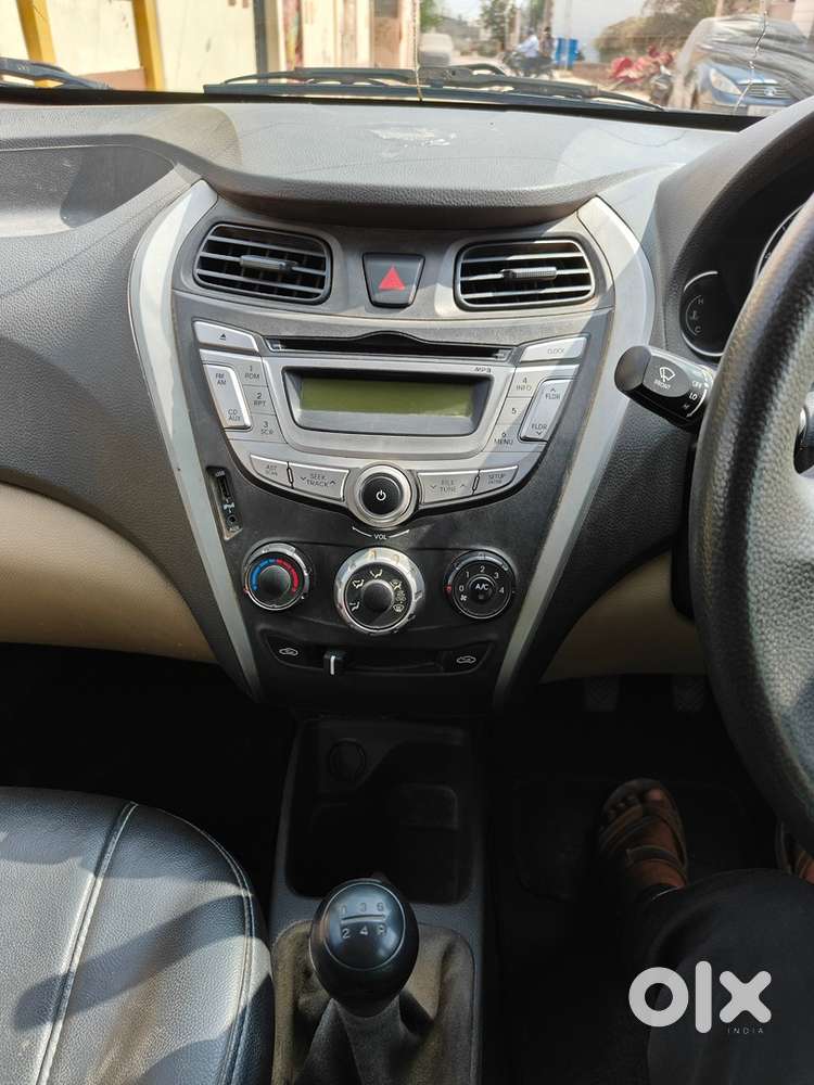 Hyundai Eon Magna+ Petrol Manual 2013