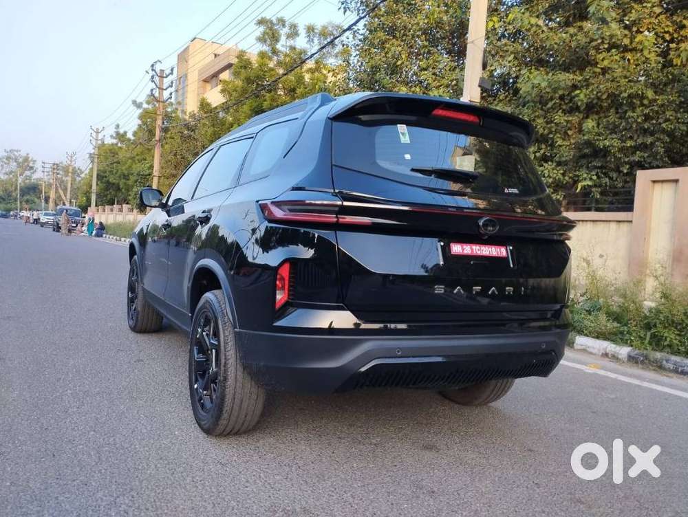 Tata Safari Accomplished X Plus 7 Str Dark Edition At, 2025, Diesel