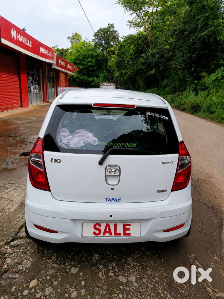 Hyundai I10 Sportz (2013)