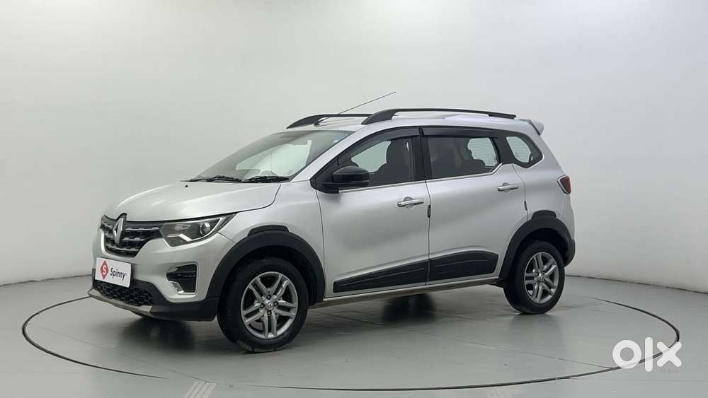 Renault Triber Rxz, 2023, Petrol