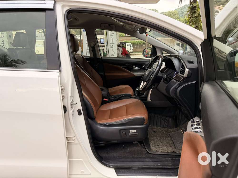 Toyota Innova Crysta [2020-ongoing] 2.4 Zx At 7 Str, 2021, Diesel