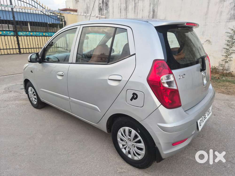 Hyundai I10 Sportz At, 2013, Petrol