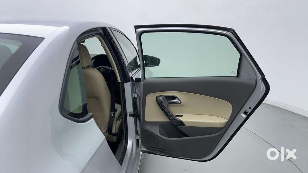Volkswagen Vento 2010-2013 Petrol Highline At, 2022, Petrol