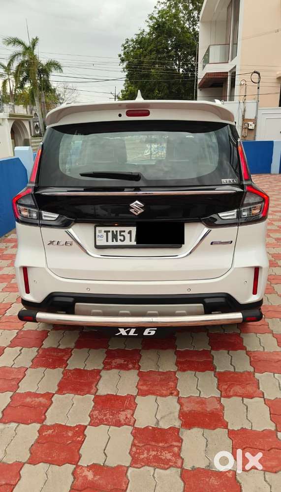 Maruti Suzuki Xl6 1.5 Alpha Mt, 2023, Petrol
