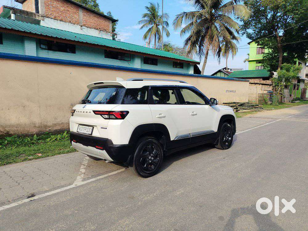 Maruti Suzuki Brezza 1.5 Zxi Smart Hybrid, 2023, Petrol