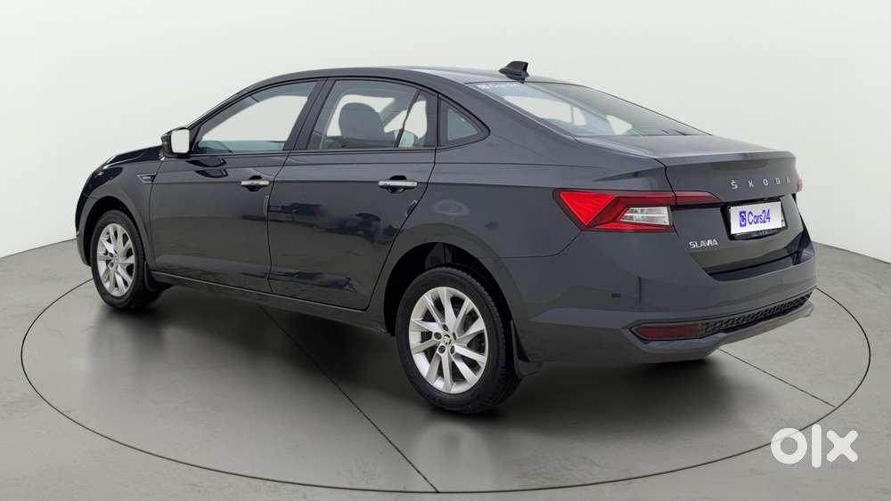 Skoda Slavia 1.0 Ambition Tsi At, 2023, Petrol