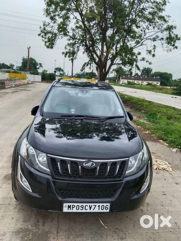 Mahindra Xuv500 2017 Diesel 72000 Km Driven