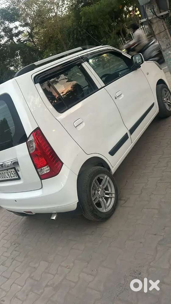 Maruti Suzuki Wagon R 1.0 2010 Petrol Well Maintained