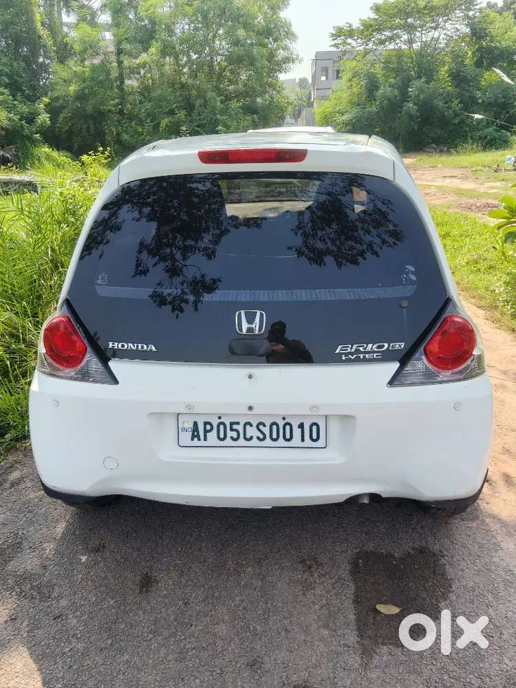 Honda Brio Mt 2013