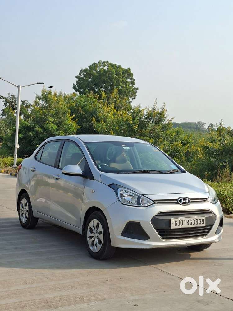 Hyundai Xcent 1.2l Kappa Dual Vtvt 5-speed Manual Base, 2014, Petrol