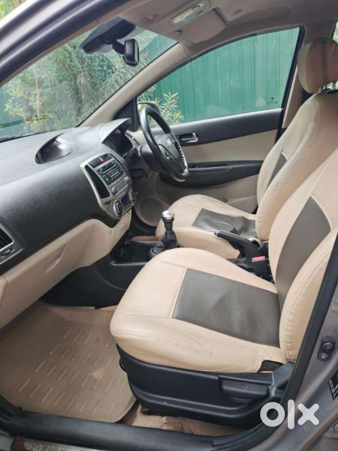 Hyundai I20 Sportz 1.2 Bs-iv, 2013, Petrol