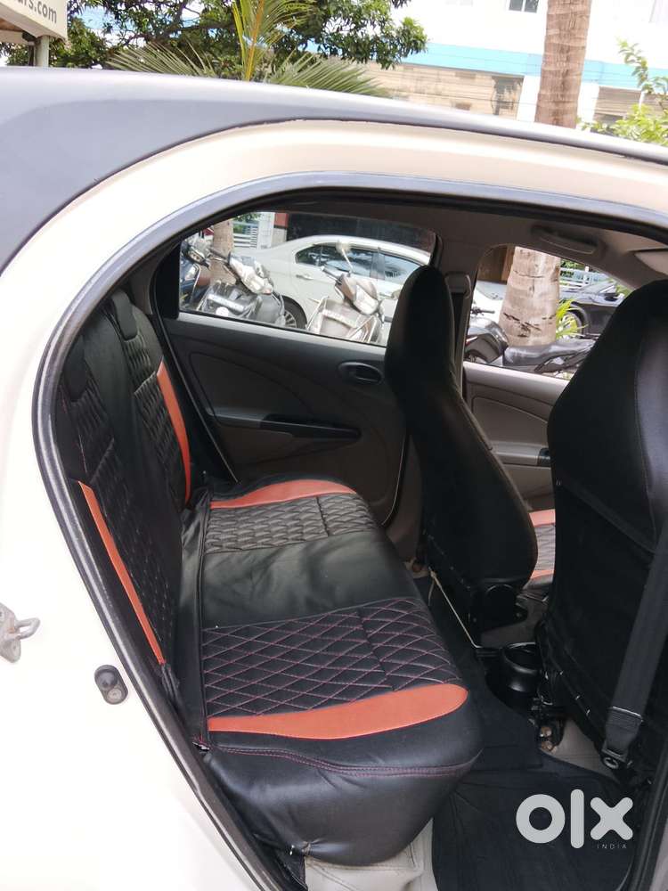 Toyota Etios 2010-2012 Gd, 2011, Petrol