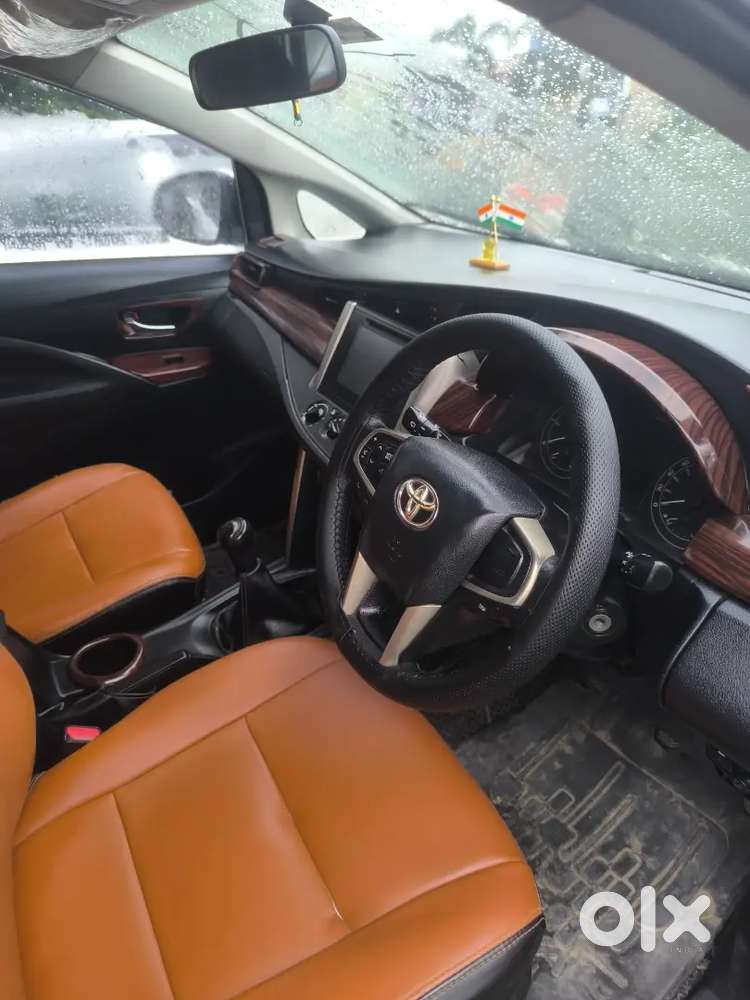 Toyota Innova Crysta 2019