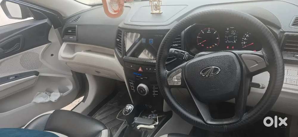 Xuv 300,2022 Model,1st Owner,diesal,60000 Driven