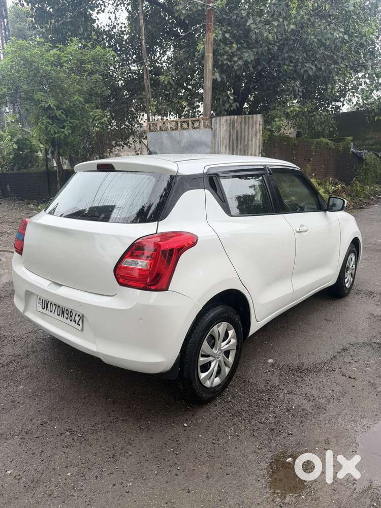 Maruti Suzuki Swift Vxi + Manual, 2019, Petrol