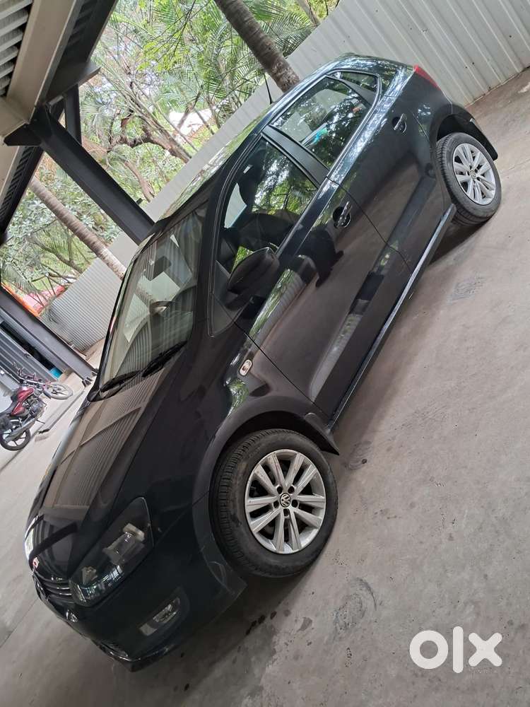 Volkswagen Polo Petrol Highline 1.2l, 2013, Petrol