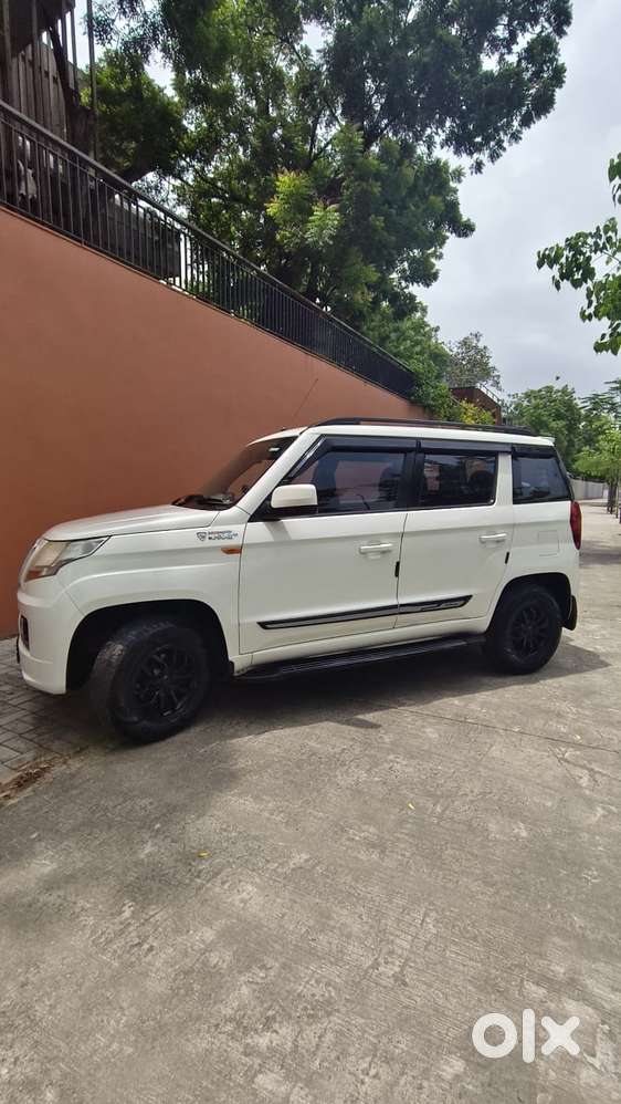 Mahindra Tuv 300 Mhawk100 T8, 2016, Diesel