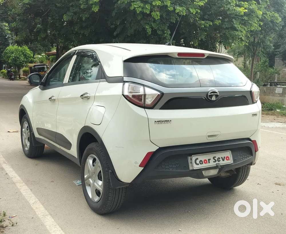 Tata Nexon 1.2 Revotron Xma, 2019, Petrol