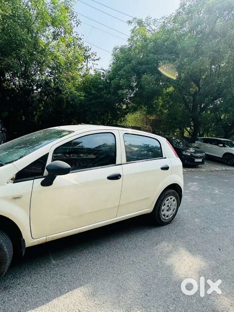 Fiat Grande Punto 2017 Petrol 62000 Km Driven