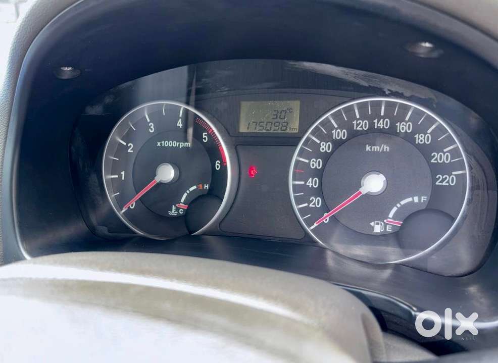 Hyundai Verna 2008