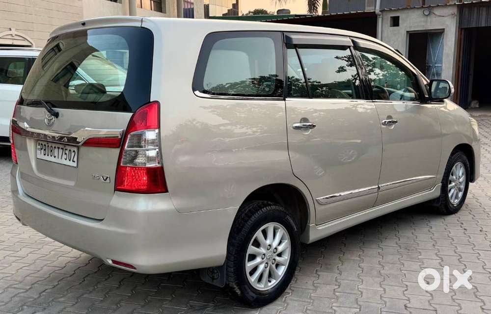 Toyota Innova, 2014, Diesel