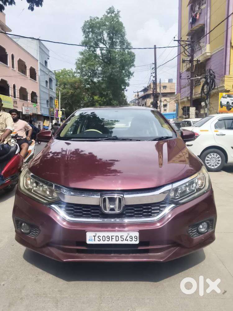 Honda City I-vtec V, 2018, Petrol