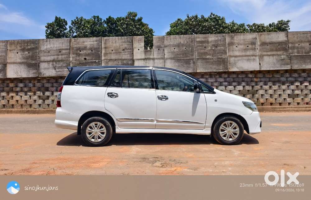 Toyota Innova Diesel 2013