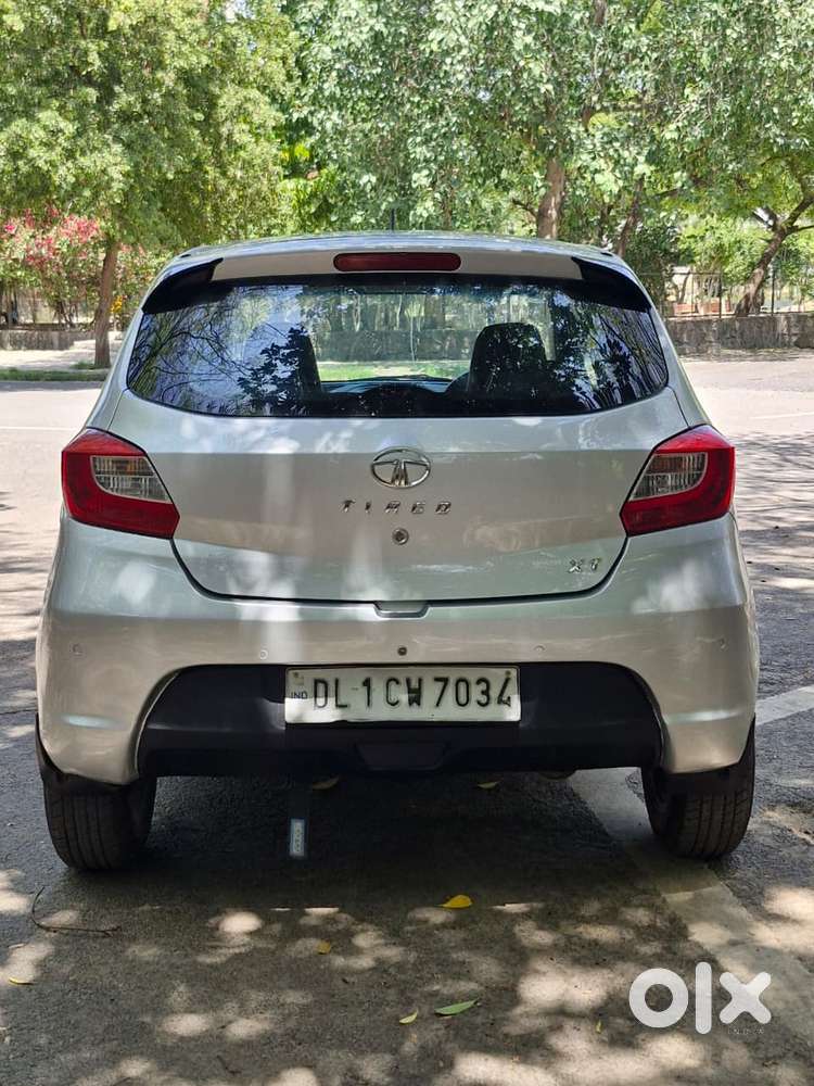 Tata Tiago 1.2 Revotron Xt Option, 2017, Petrol