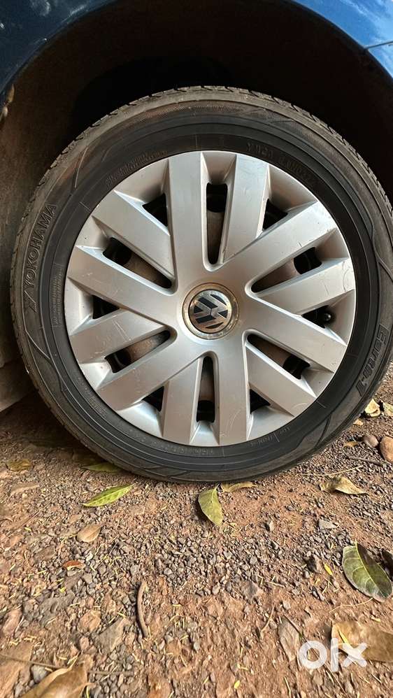 Volkswagen Ameo Petrol 2016