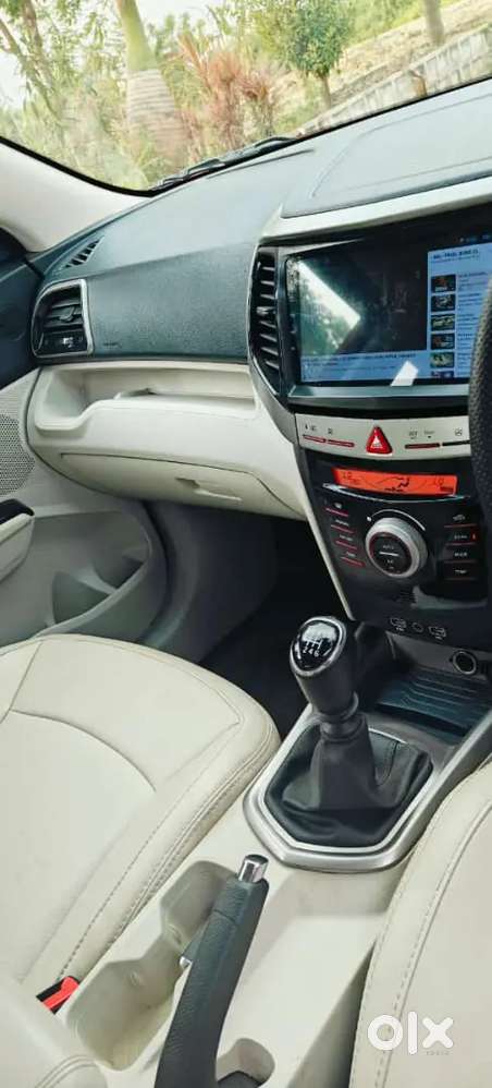 Mahindra Xuv300 2023 Car