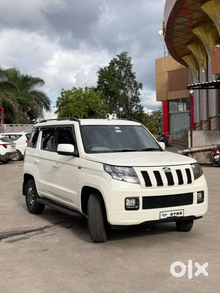 Mahindra Tuv 300 T10, 2018, Diesel