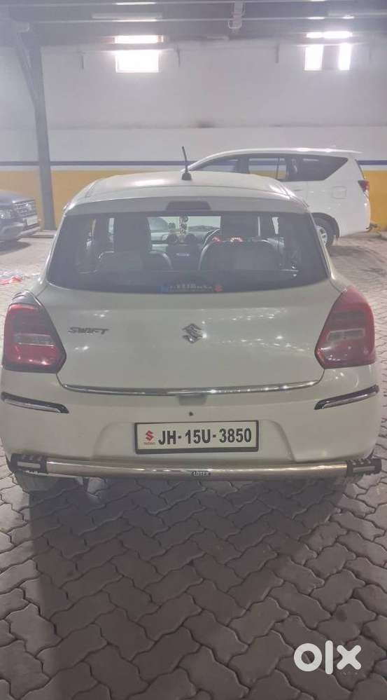 Maruti Suzuki Swift Vxi + Manual, 2019, Petrol