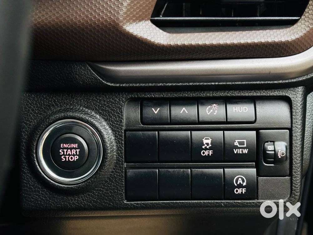 Maruti Suzuki Brezza Zxi Plus Smart Hybrid, 2025, Petrol