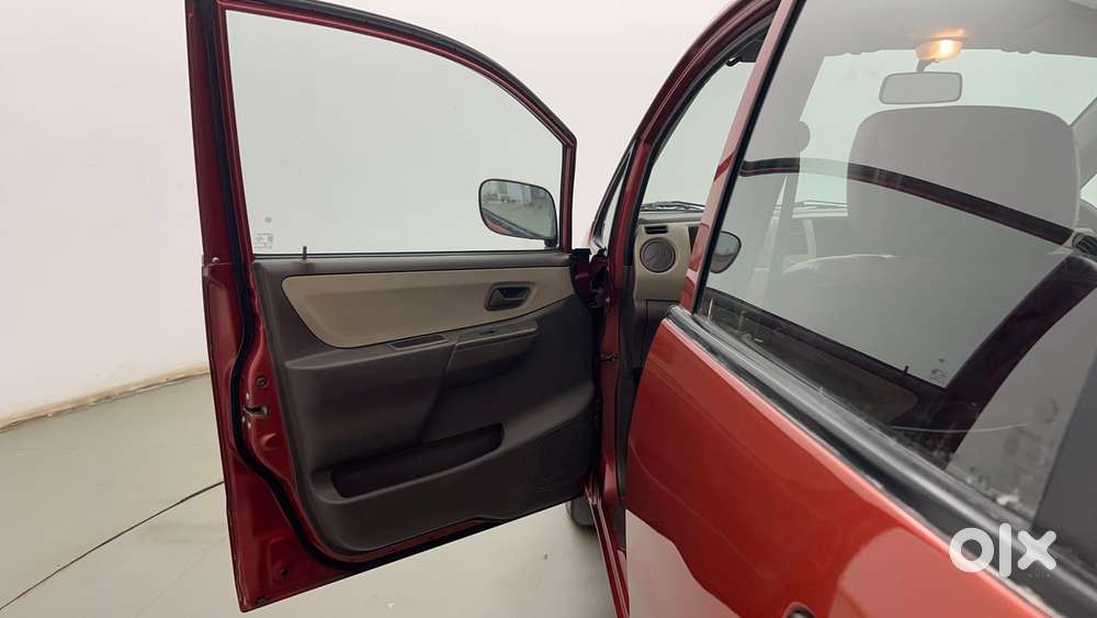 Maruti Suzuki Estilo Lxi Bs-iv, 2012, Petrol